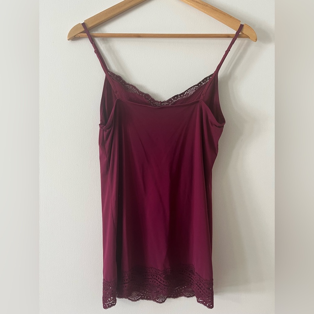 Smart Set Deep Red Lace Cami - Picture 2 of 3
